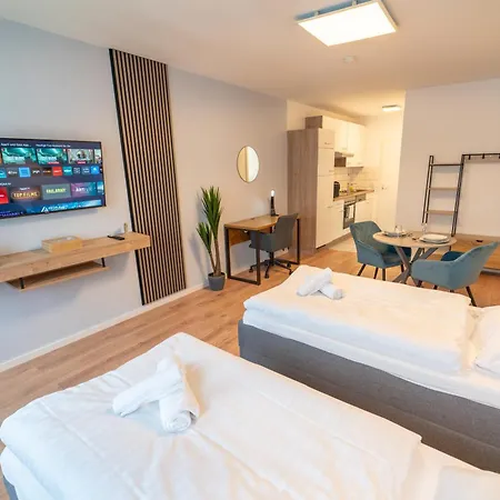 Range - Apartments - Kueche - Wlan - Netflix - Bis Zu 7 Personen Fellbach Extérieur photo